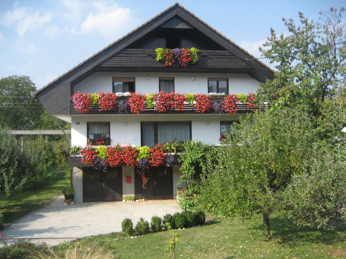 Apartma Unica Bled Bagian luar foto